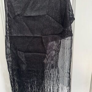 Pennington Elegant Mesh Scarf with Fringe